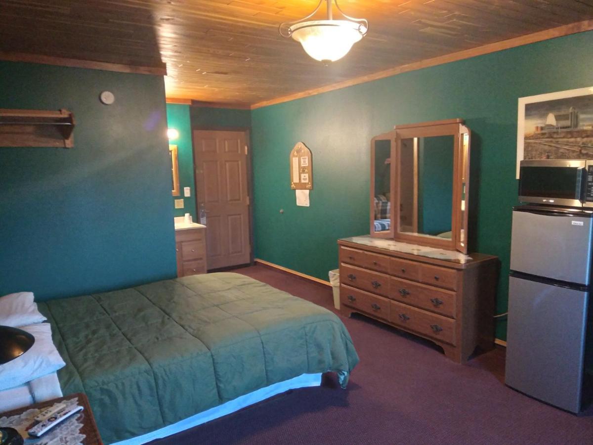 Comfort Zone Inn Rothsay Екстер'єр фото
